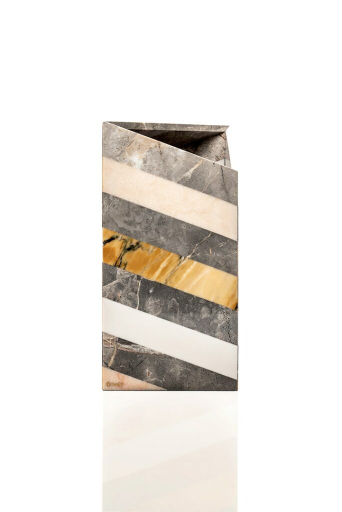 Earthquake-vase-budri-marmo-long-01