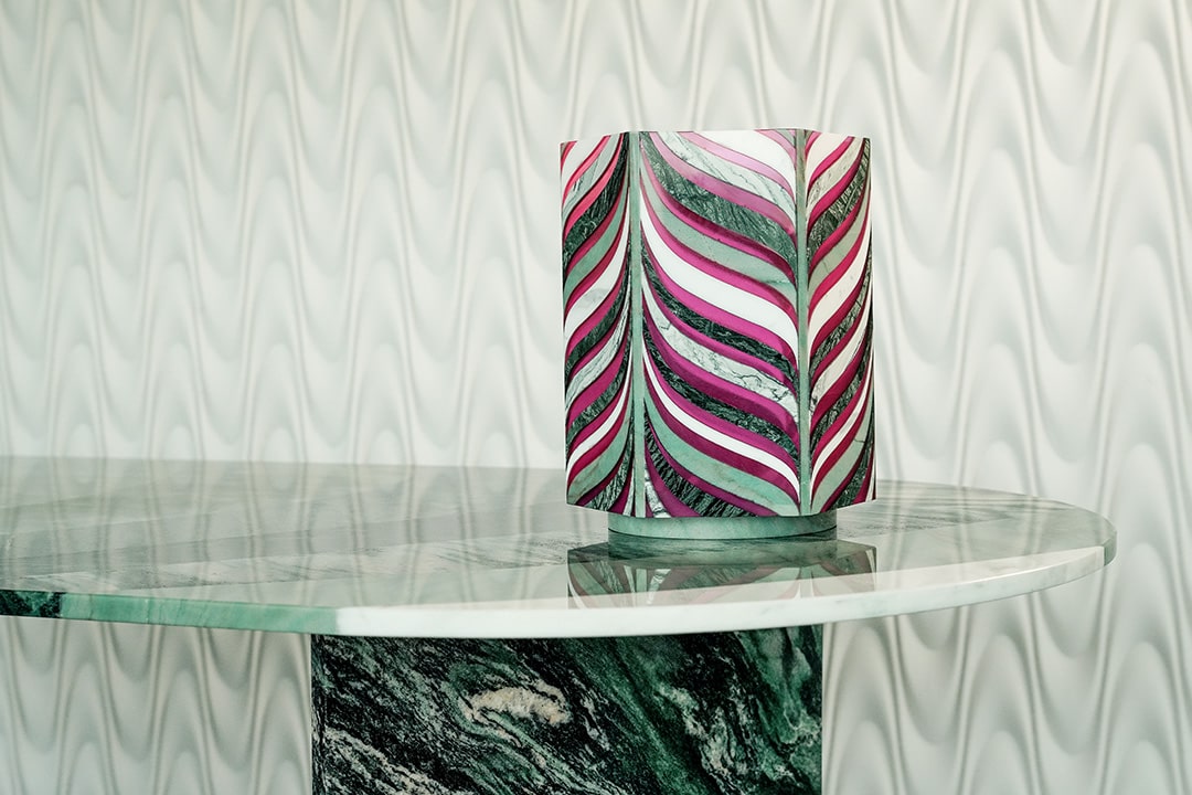 agata-vase-budri-table