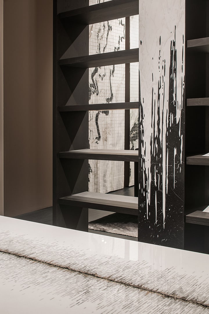 fluo-bookcase-ambient