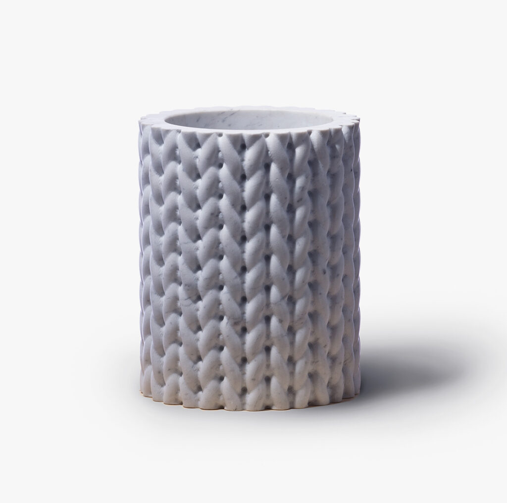 earthquake-tricot-vases-03