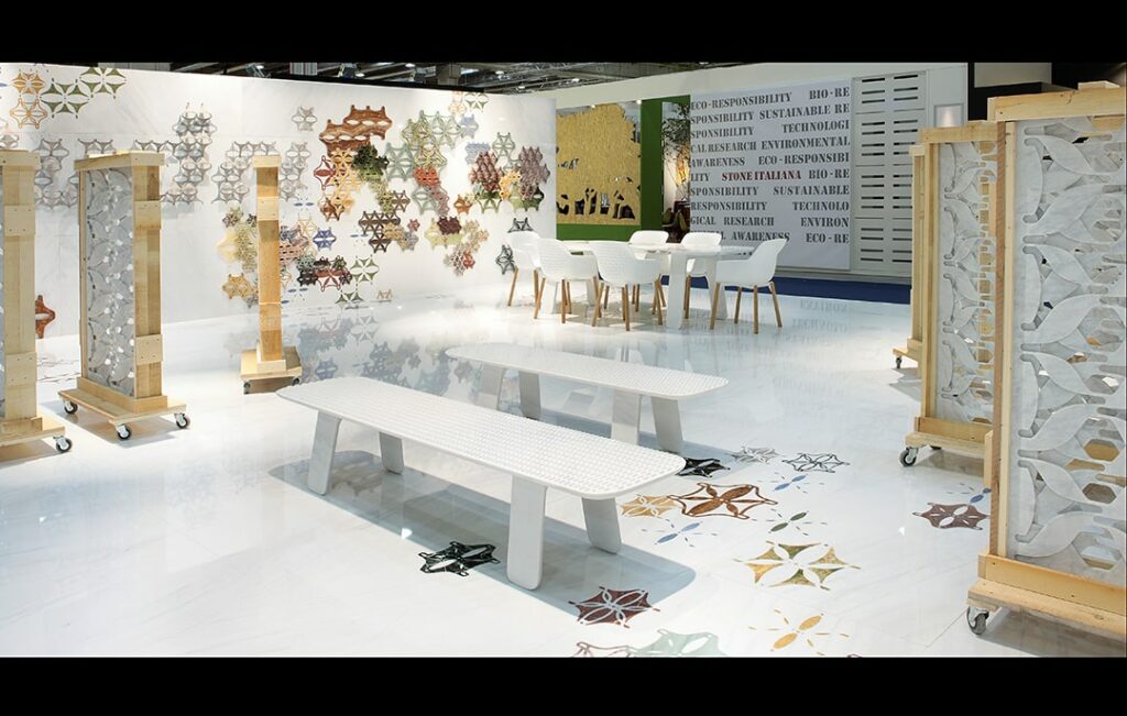 Marblelace-Fachiro-bench-ambient