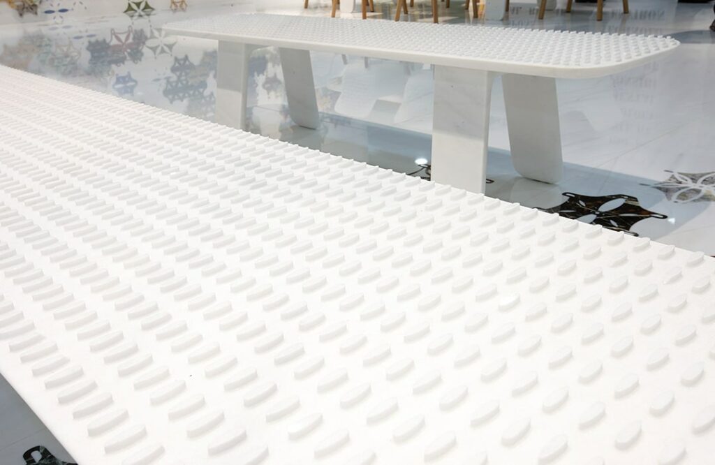 Marblelace-Fachiro-bench-detail