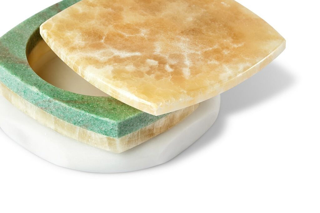 grace-jewel-box-detail-02